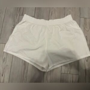 Vanilla Star Women's White Shorts